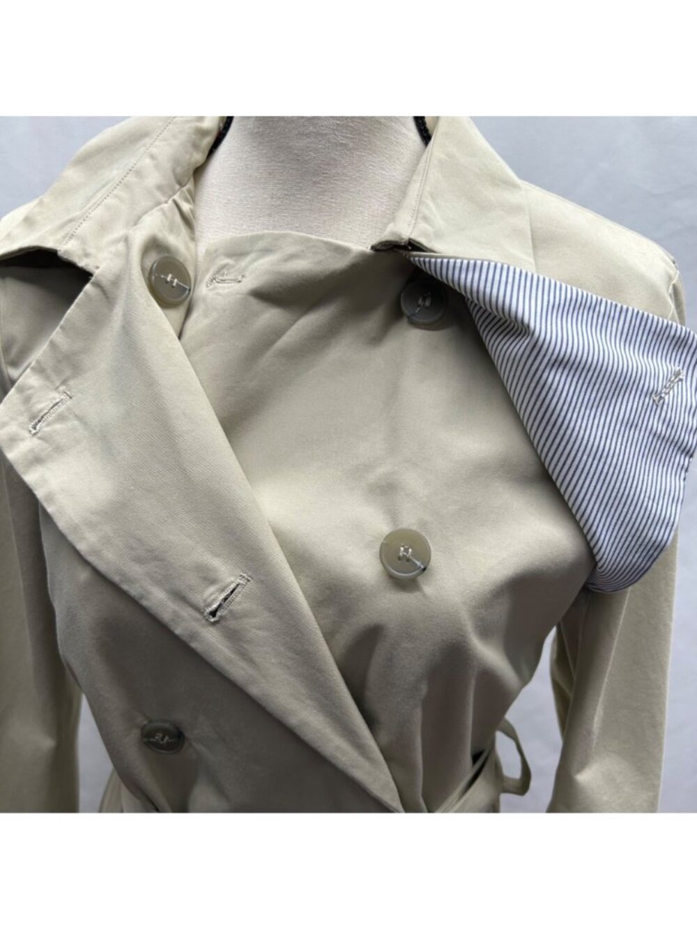 Lacoste Vintage Womens Beige Double-Breasted Trench Coat With Belted Waist & Bac - Picture 9 of 16